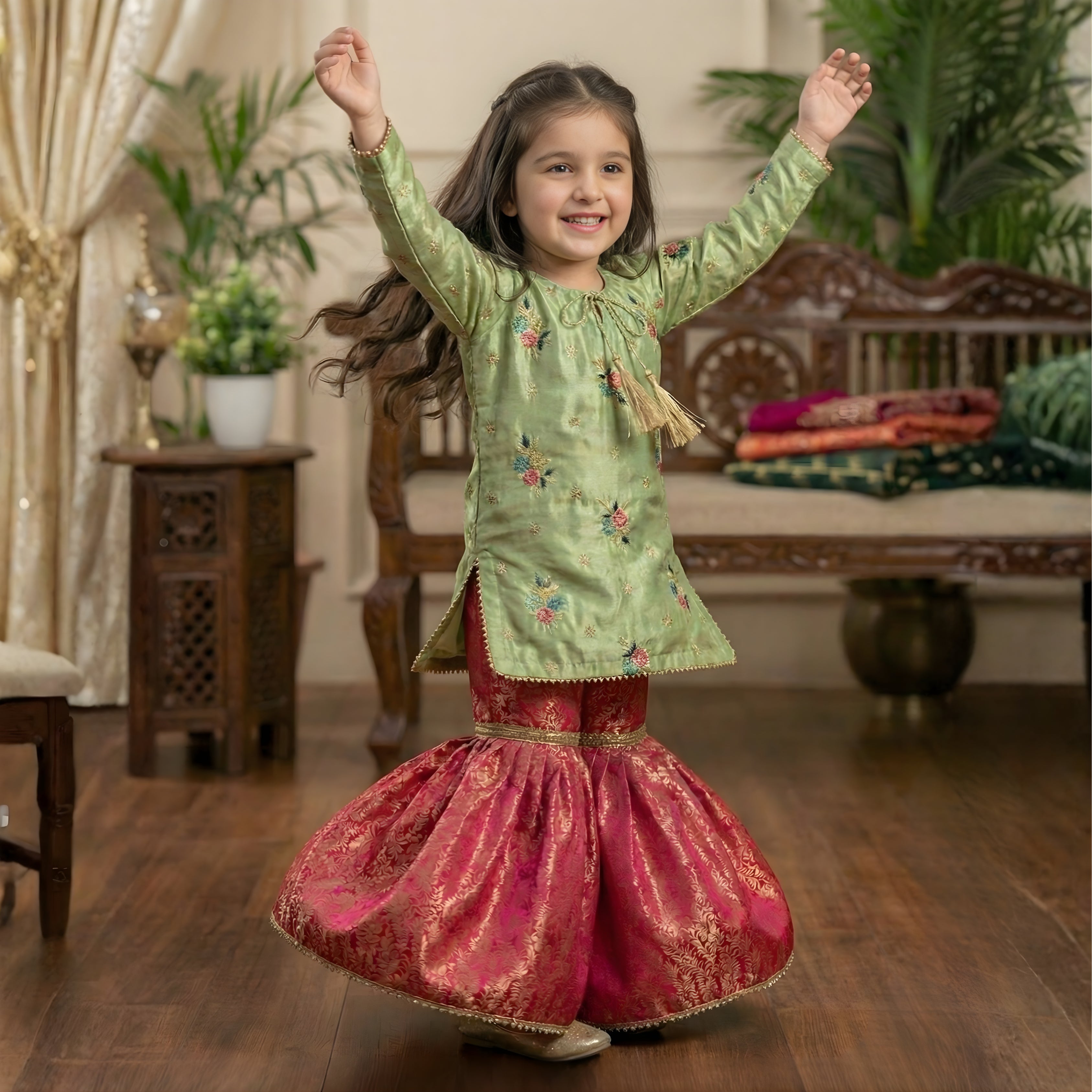 SHISHA SILK & JAMAWAR GHARARA SET